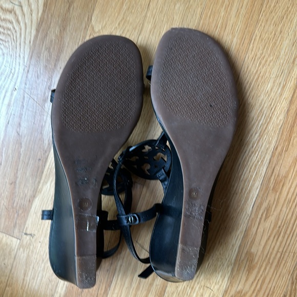Tory Burch wedge Sandles - Picture 3 of 3